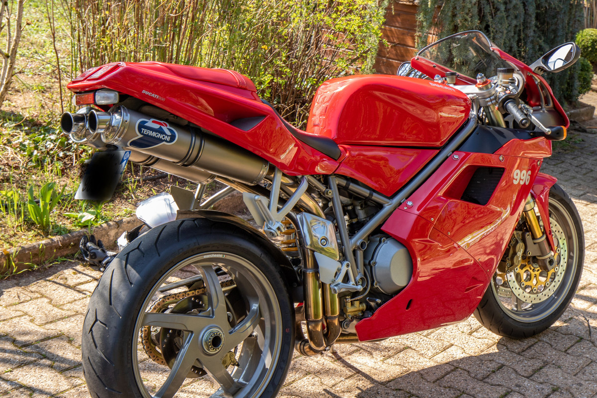 321AA65F-42D1-4A2E-92A1-41A682F02F72