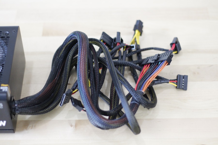 Thermaltake-SMART-RGB-600W-15