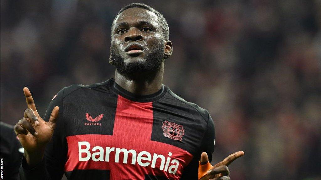 Victor Boniface stays at Bayer Leverkusen
