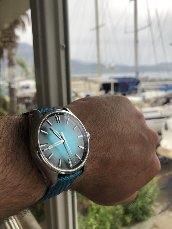 A2B224AE-2489-4F2B-99C5-8FCE029C4C4C