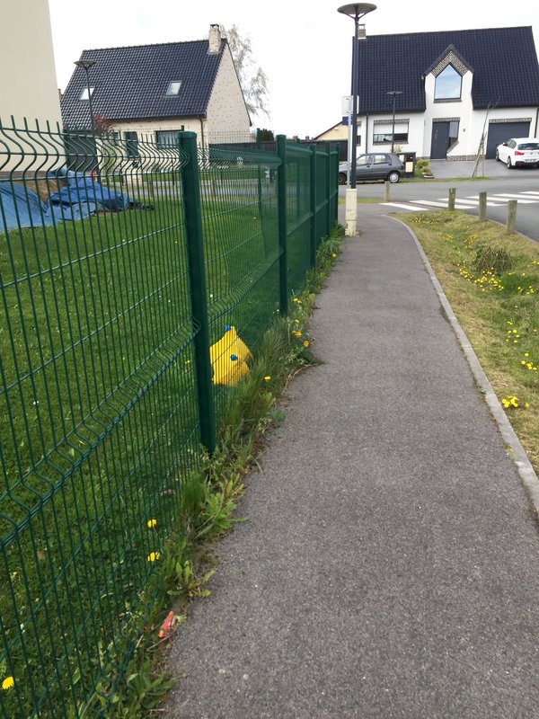 F25EDA92-4111-4C06-9D39-C7477A8D945A