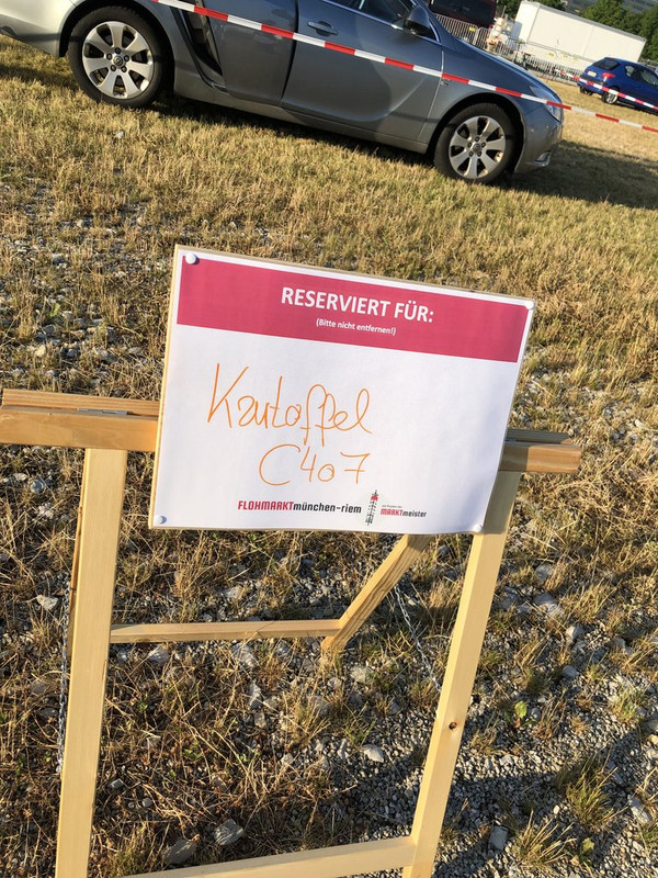 9E8C39AF-4CA0-4872-BDAE-2B66F5828D7F