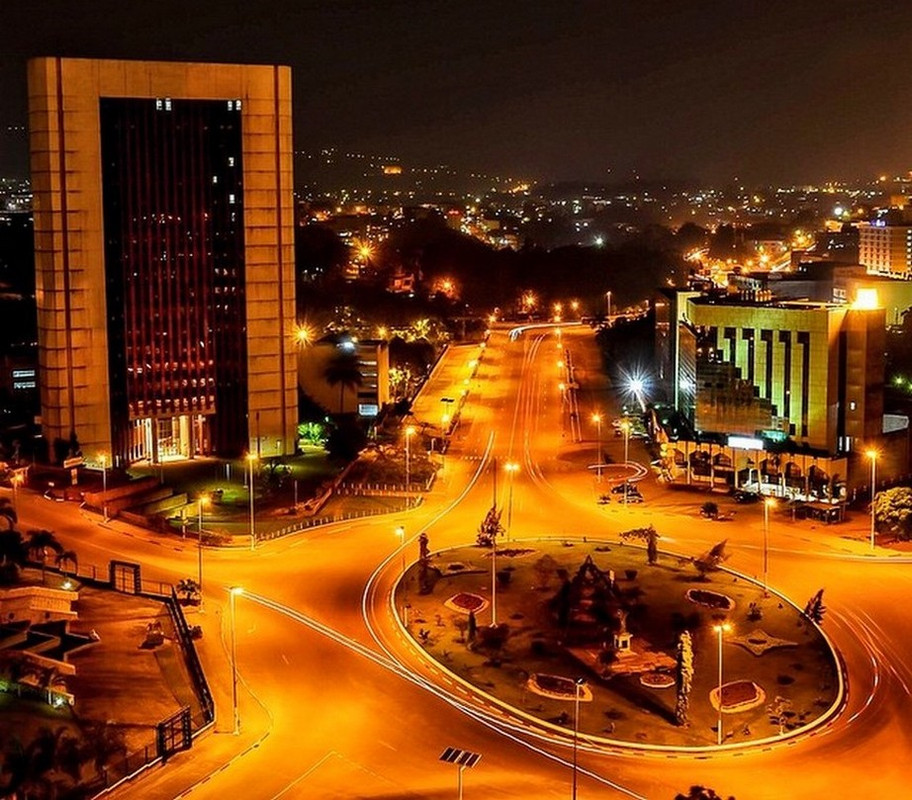 YAOUNDE by night