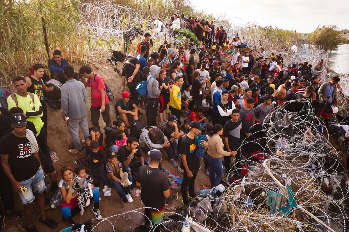 NYPICHPDPICT000053182077