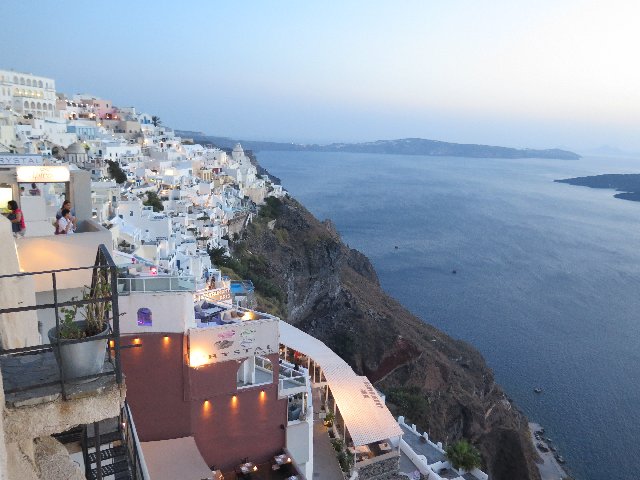 Atenas, Santorini y Mykonos: las joyas de Grecia. - Blogs de Grecia - DÍA 4: Martes 8 de Septiembre de 2015: Santorini (Kamari, Fira y Firostefani) (8)