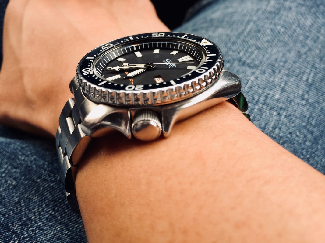 0EF4F0B9-CF40-4631-9E9A-2A78E6519243