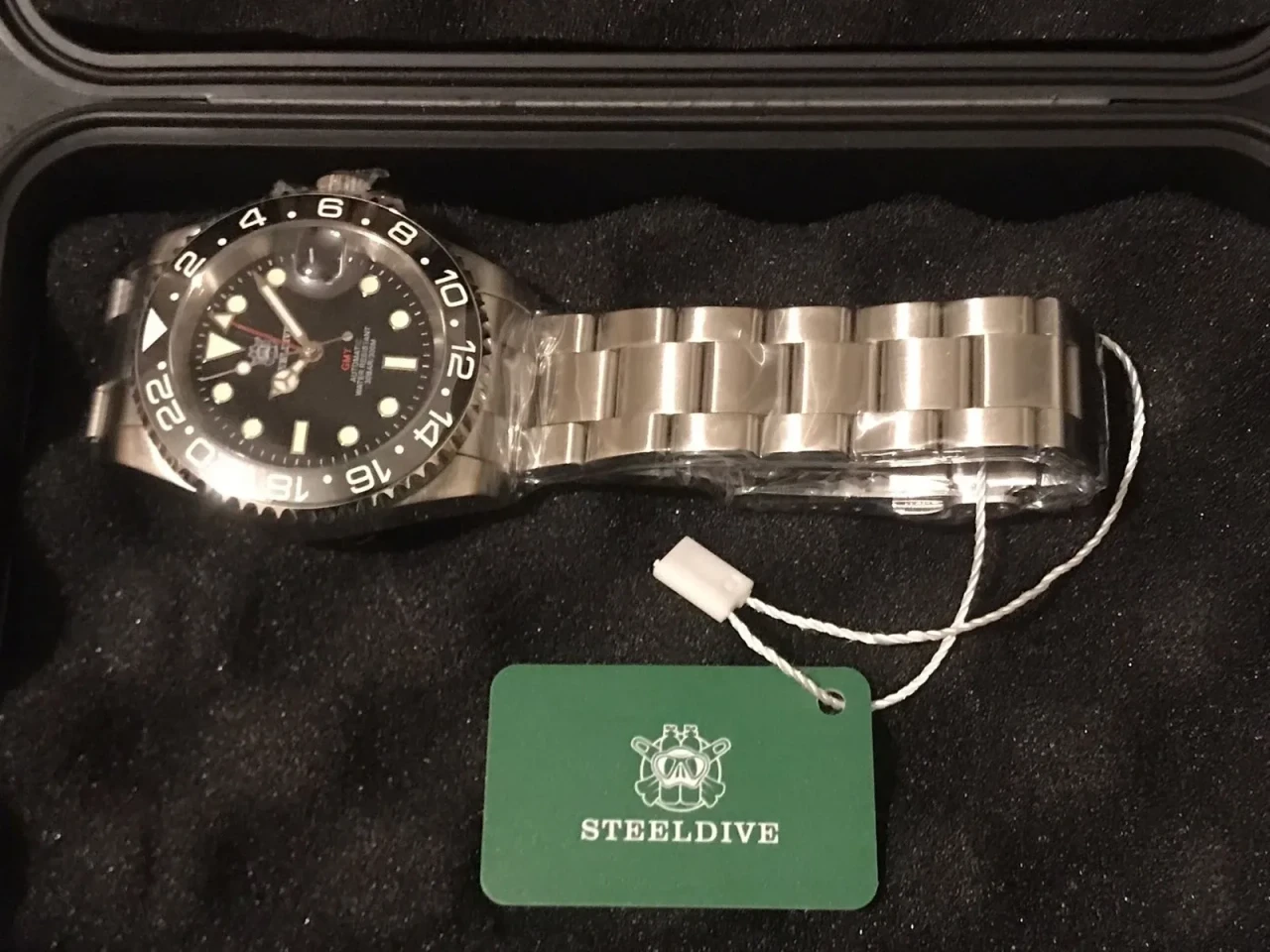 Steeldive SD1993 Black Sub GMT 300M Automatic Diver Watch photo 18