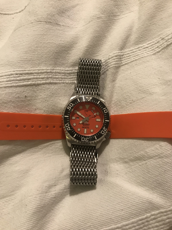 B80D1D7A-E07E-4BE5-91C6-16832D900996