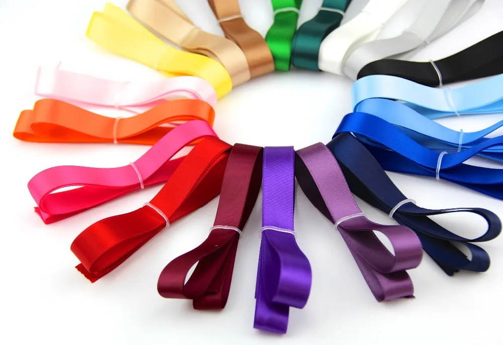 Атласная лента