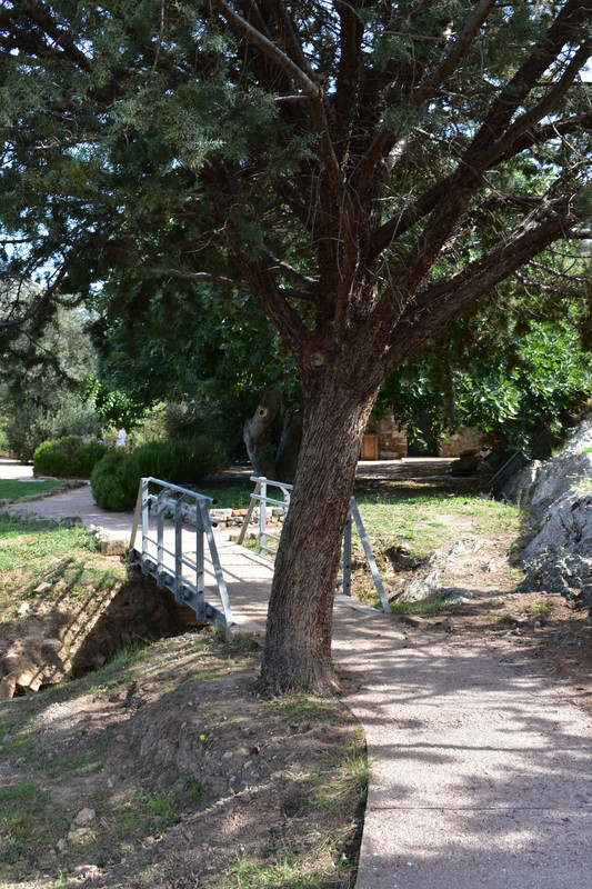 Ναός Αρτέμιδος Βραυρωνίας (2)