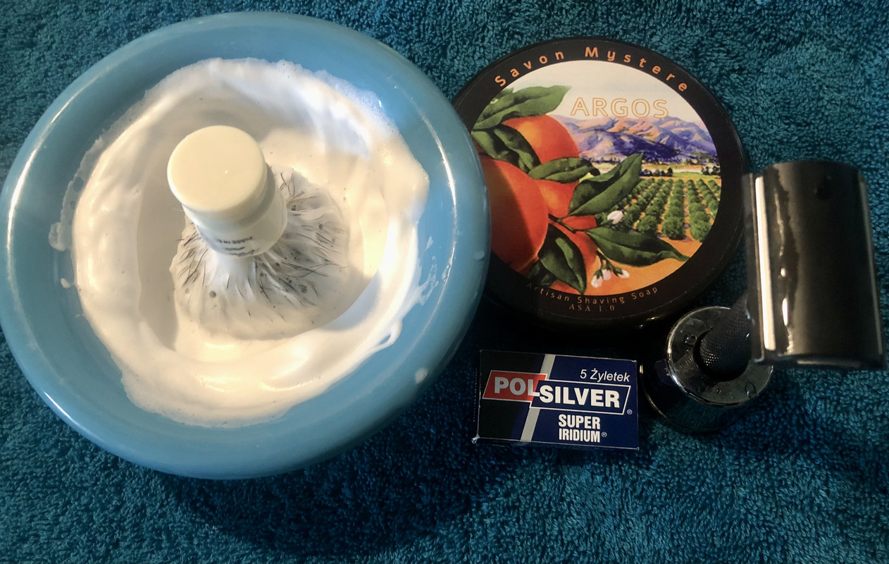 8E8DDD89-705B-465B-95EB-9A80808F035B