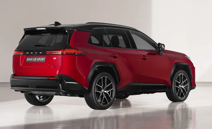 toyota-rav4-gr-sport-2026-13-682d6cf9673db.webp