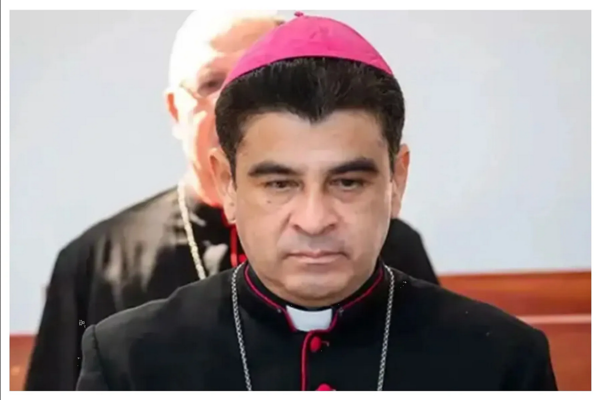 Nicaragua destierra a Roma a Monseñor Rolando Álvarez y otros sacerdotes
