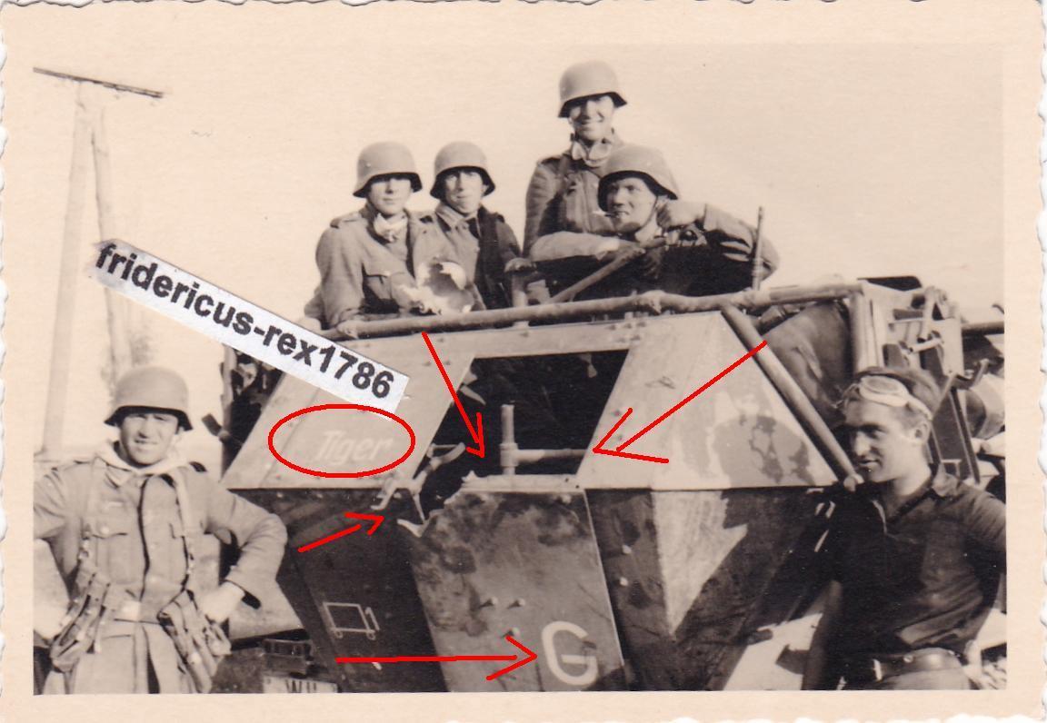 Sd.Kfz. 251 Schützenpanzerwagen mit Wurfrahmen Name Tiger