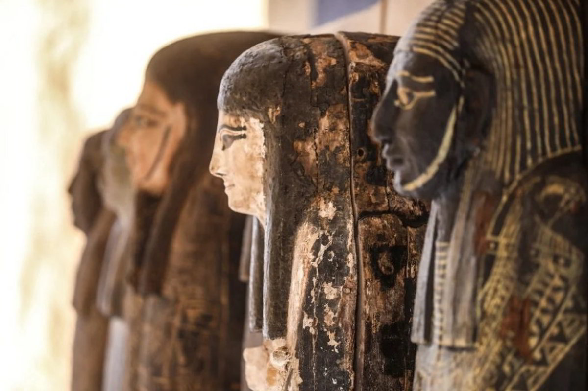 Archeologi trovano 250 mummie a Saqqara, antica necropoli egizia
