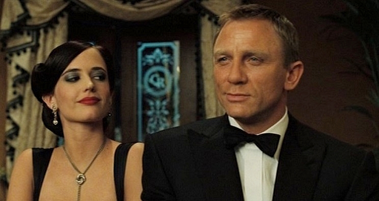 CASINO-ROYALE-DANIEL-CRAIG-1-A-FOTOR.jpg