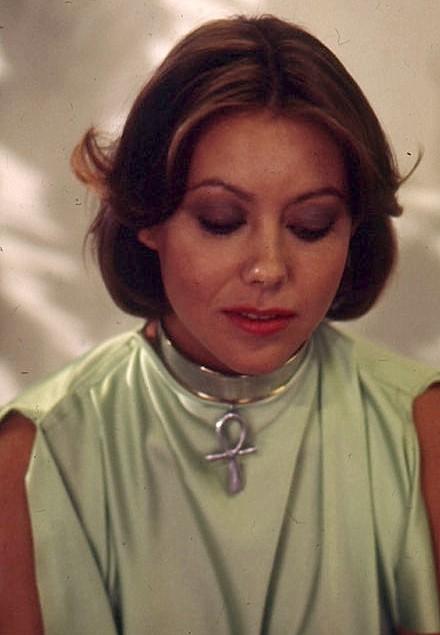 Jenny_Agutter_b28