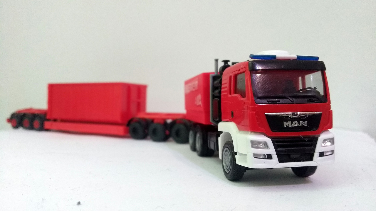 Mach (2490)