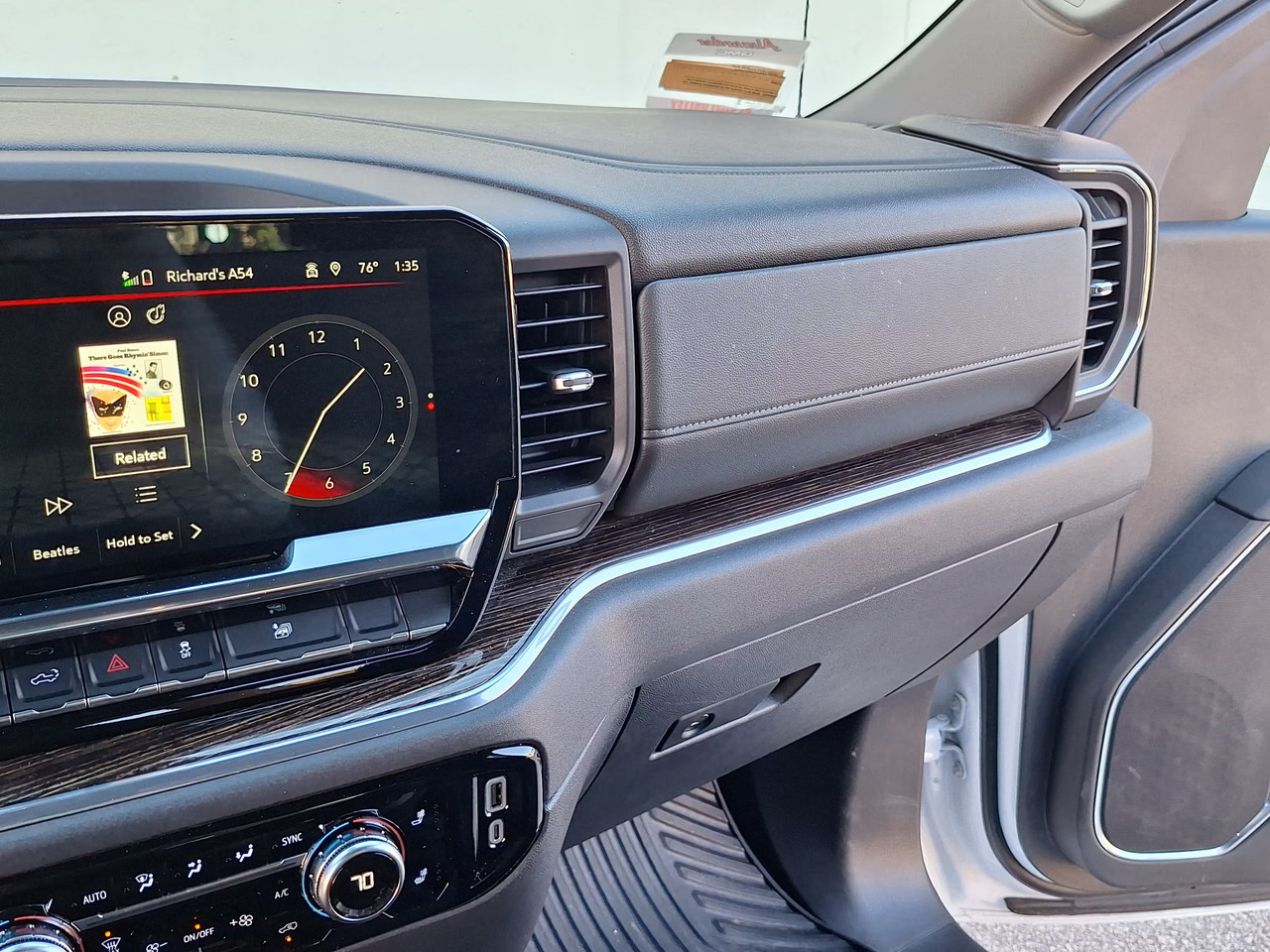 Vehicle thumbnail 19