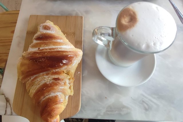 Escapada a Lisboa - Blogs de Portugal - Museo Jerónimos, Descubridores, Torre de Belem, iglesias y atardecederes (1)