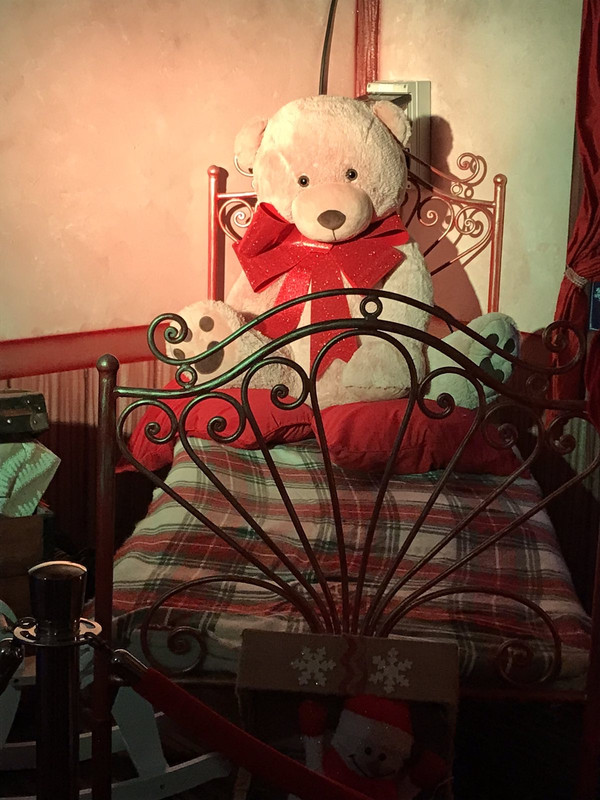 5EFF6BE2-D37C-4849-9801-00D74459AD5E