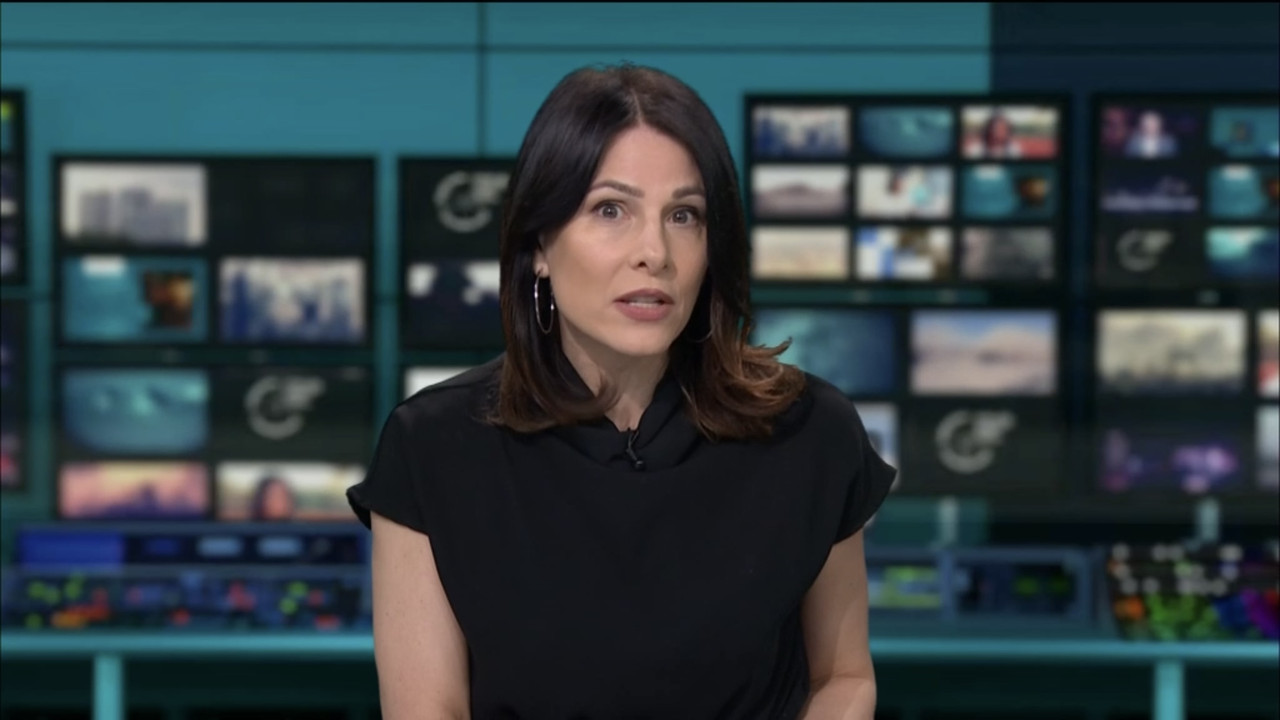 0542C26E-EAD3-4D3C-B6C8-6A3D2FE7D237