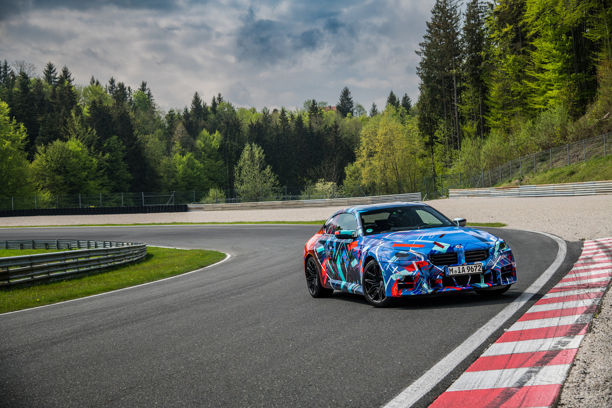 P90468050_highRes_the-all-new-bmw-m2-u