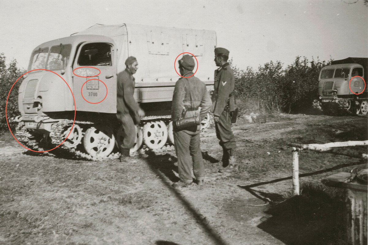 Orig. Foto RAUPENSCHLEPPER OST Rußland 1943 5.Jäger-Division