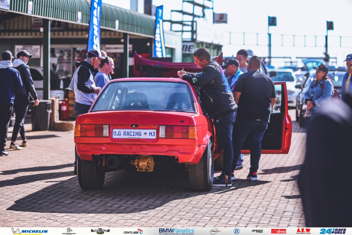 BMWFanatics RD19 Divio (151)