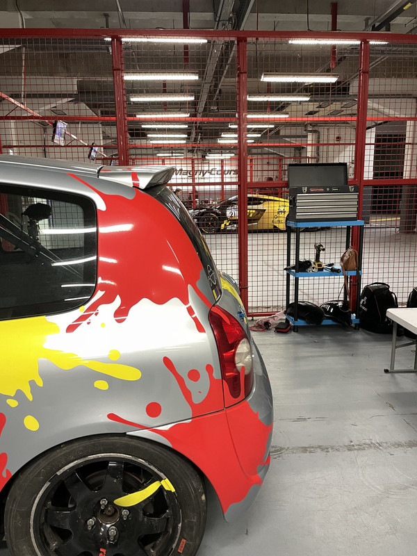 025F3F73-87AA-43A4-BAA8-808F77791971