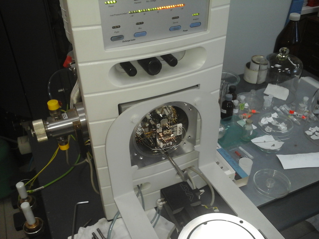 1643264661367-1101804594