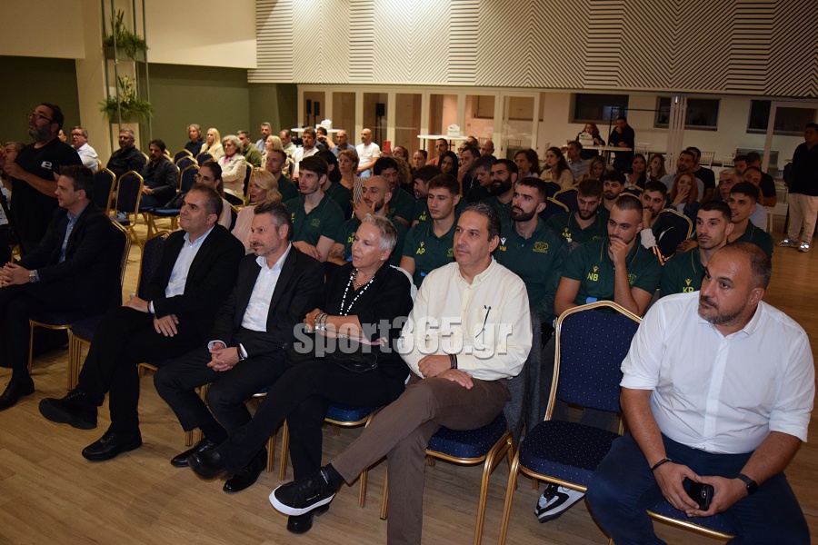 , &Kappa;&alpha;&lambda;&alpha;&mu;ά&tau;&alpha; 80: &Tau;ί&mu;&eta;&sigma;&epsilon; &chi;&omicron;&rho;&eta;&gamma;&omicron;ύ&sigmaf; &kappa;&alpha;&iota; &upsilon;&pi;&omicron;&sigma;&tau;&eta;&rho;&iota;&kappa;&tau;έ&sigmaf;, &pi;&alpha;&rho;&omicron;&upsilon;&sigma;ί&alpha;&sigma;&epsilon; &tau;&eta; &phi;&alpha;&nu;έ&lambda;&alpha; &kappa;&alpha;&iota; &tau;&omicron; ό&rho;&alpha;&mu;&alpha; &gamma;&iota;&alpha; &tau;&eta; Volley League – &Phi;&omega;&tau;&omicron;&gamma;&rho;&alpha;&phi;ί&epsilon;&sigmaf; &kappa;&alpha;&iota; &beta;ί&nu;&tau;&epsilon;&omicron;