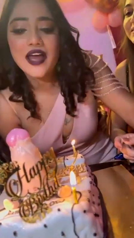 Ruks.Khandagale_dick_cake.00_00_24_29.Still004