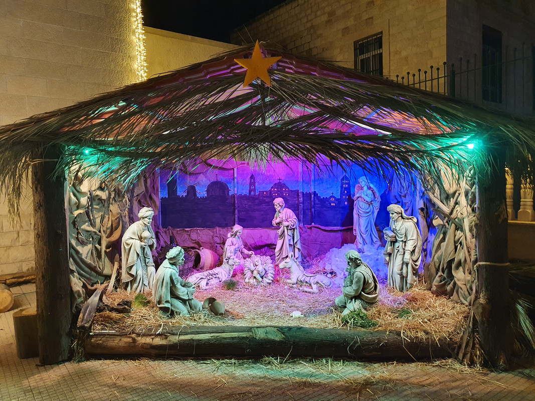 Композиция Рождество в хайфской церкви Святого Иосифа на проспекте а-Мегиним