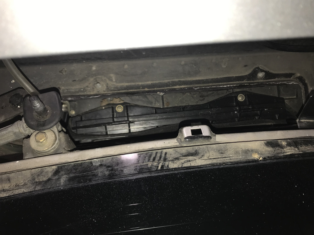 FCF713DB-D4BF-4E4F-AC3E-1652D7302A52