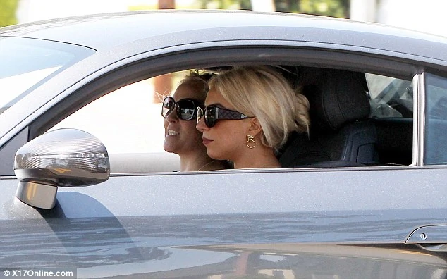4-3-12-Out-in-Beverly-Hills.webp
