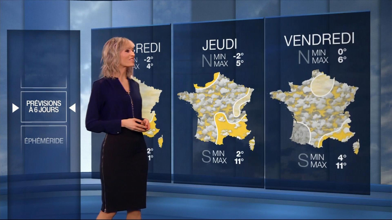 Stéphanie Duval 241218.mp4_snapshot_02.10_[2018.12.24_23.28.28]