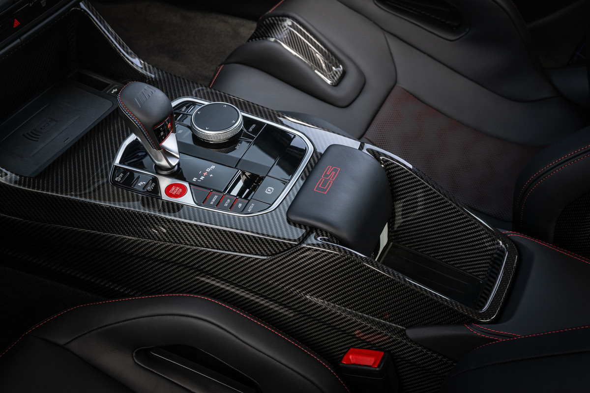 P90492765_highRes_the-all-new-bmw-m3-c
