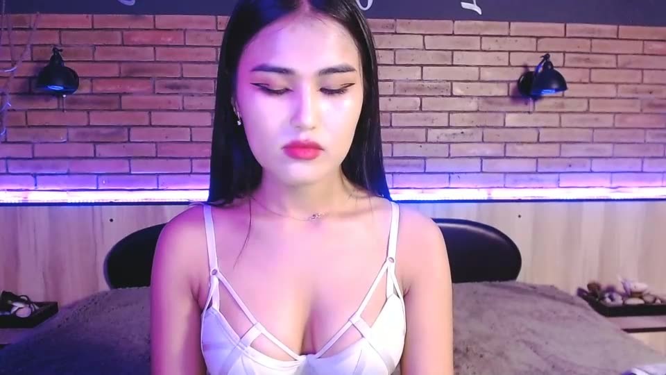 fullmooni chaturbate Apr 17 2021 03-23-40