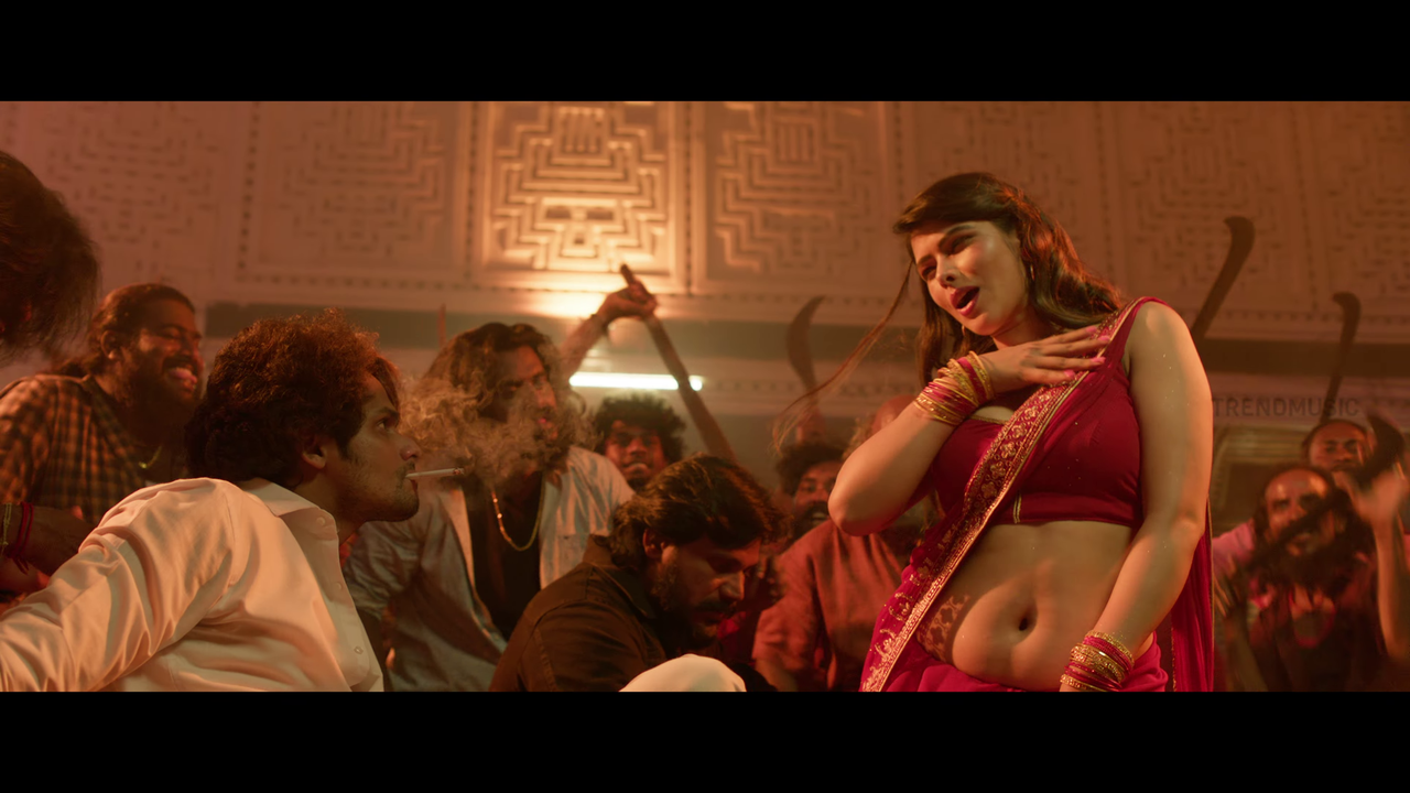 vlcsnap 2025 11 25 23h24m58s188