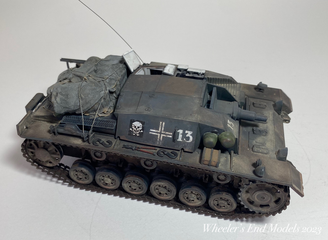 1-35-Tamiya-Stug-III-Ausf-B-0002.jpg