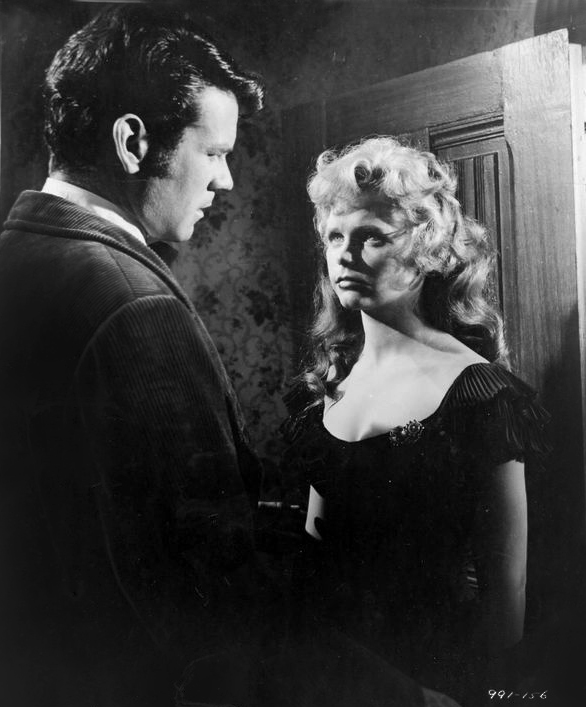 Lee_Remick_c01