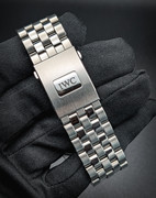 PXL 20251130 183539383 PORTRAIT ORIGINAL