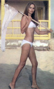 Barbara-Bach-b13