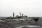 https://i.postimg.cc/BjPBzYBF/HMS-Birmingham-D-86-1982.jpg