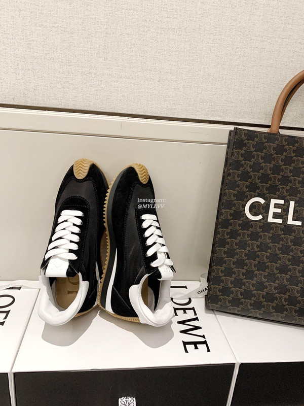 Loewe-sneaker-3.jpg