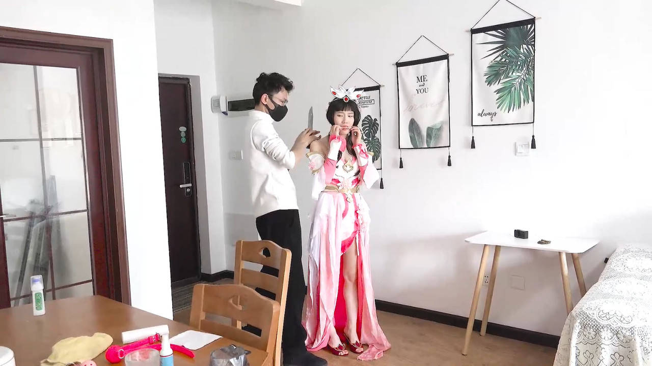 子衿原创 绑架coser挣扎逃跑.mp4_20240323_090714.488