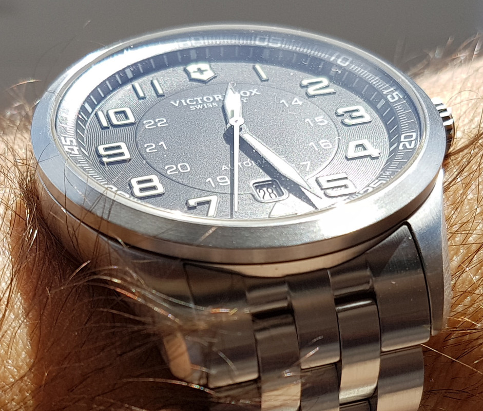 Victorinox Swiss Army AirBoss Mechanical #241508 (1)