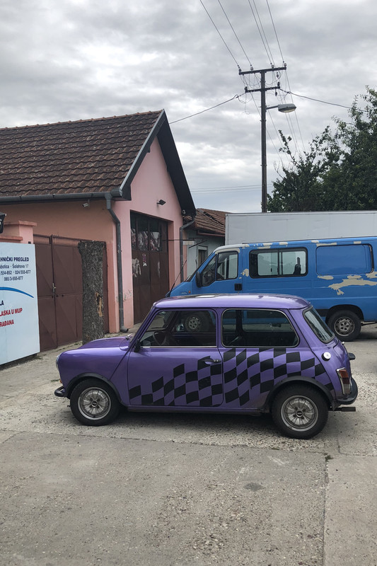 FB6A99E4-AF74-49E7-9CC7-78478D712F9A