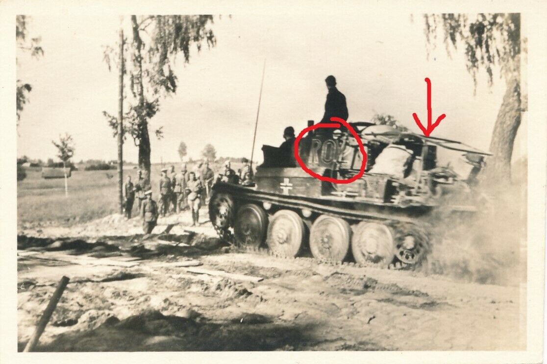 Russland deutscher Panzer 38 (t) Führungspanzer Bügelantenne